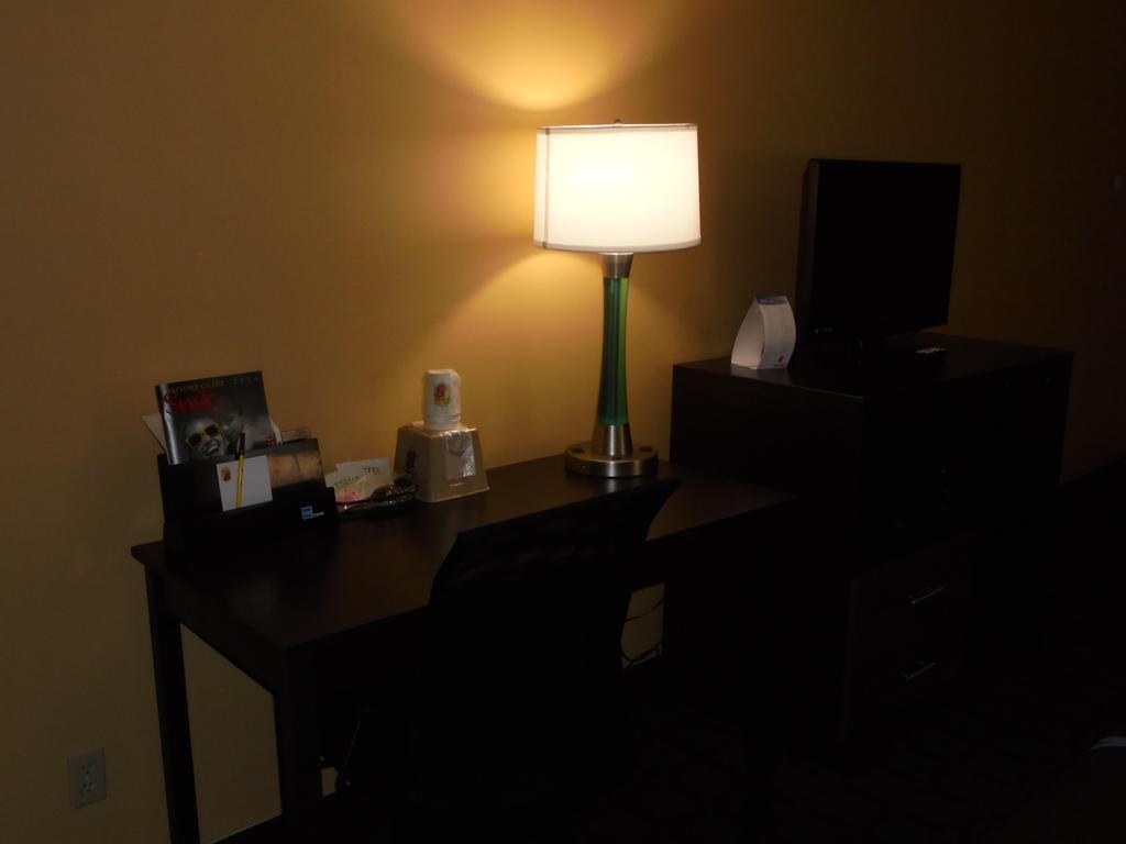 Super 8 By Wyndham Okawville Quarto foto