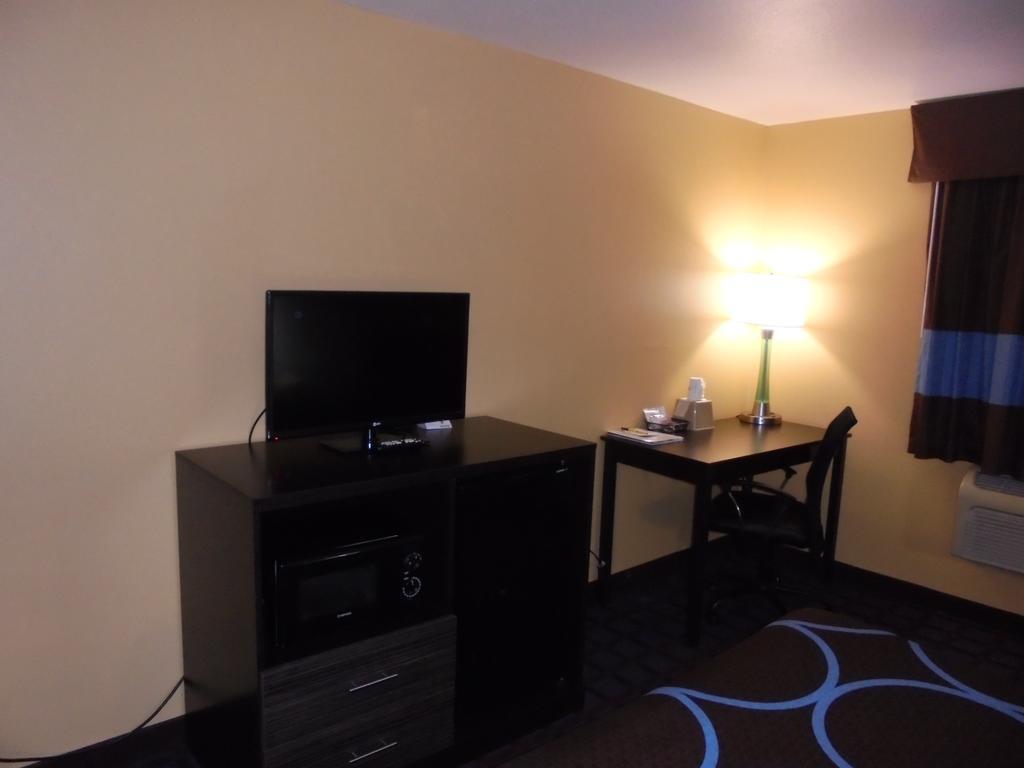 Super 8 By Wyndham Okawville Quarto foto